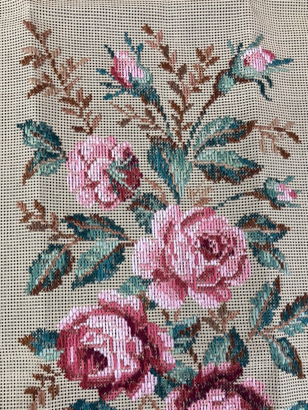 Tramme Tapestry - Roses Bouquet Panel Beverley Tapestries