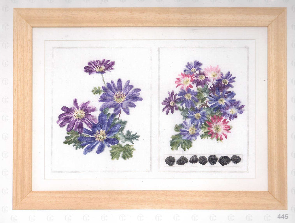 Floral Diptych in 18ct Aida / evenweave from Thea Gouveneur (Muscari, Crocus or Anemone)