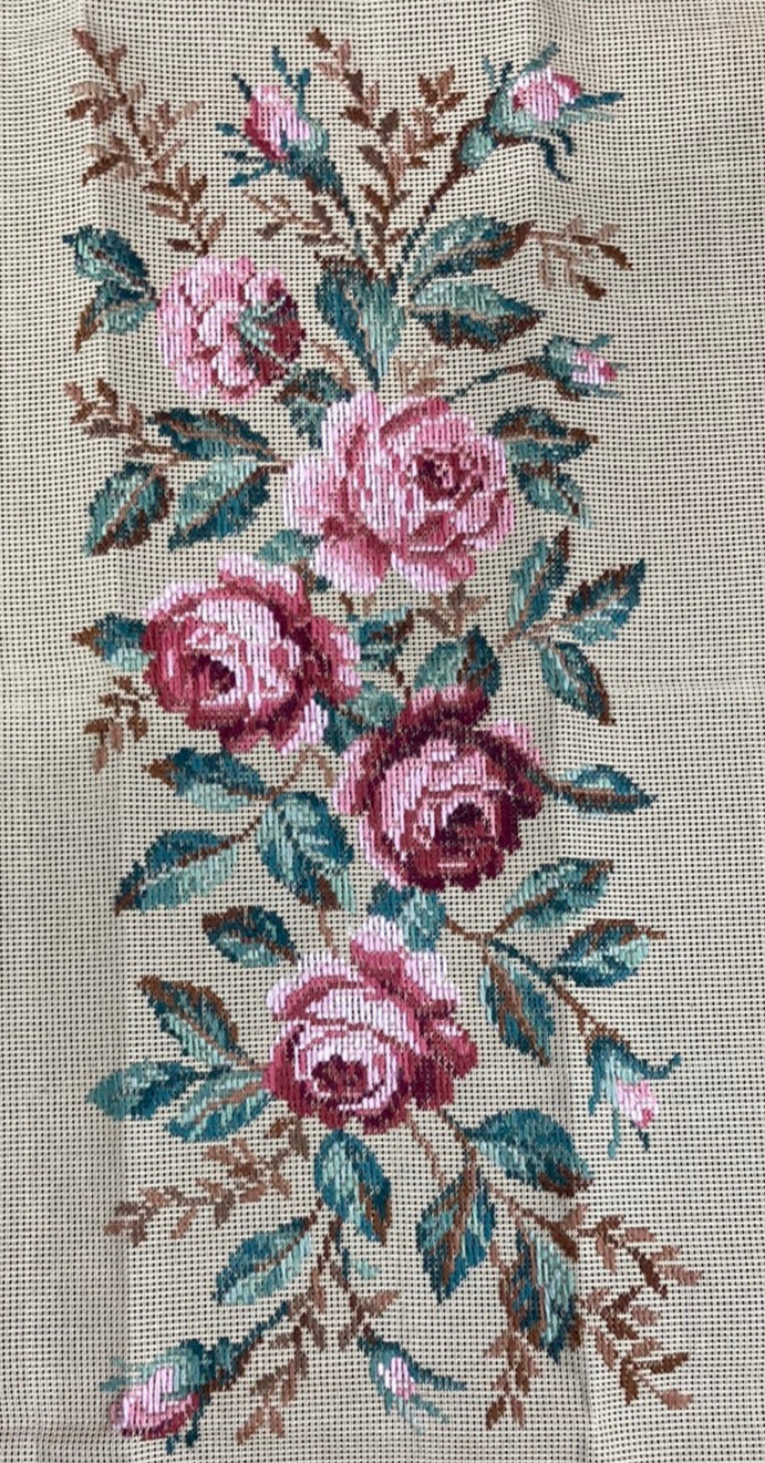 Tramme Tapestry - Roses Bouquet Panel Beverley Tapestries