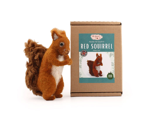 Red Squirrel Small Needle Felt Kit