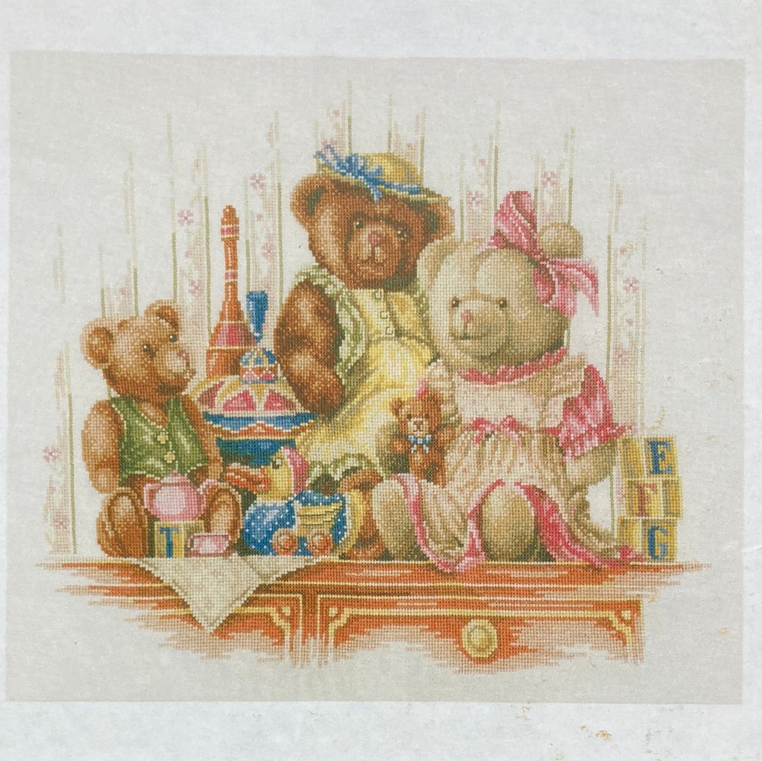 Lanarte Classic Cross Stitch Collection  - Bears and toys