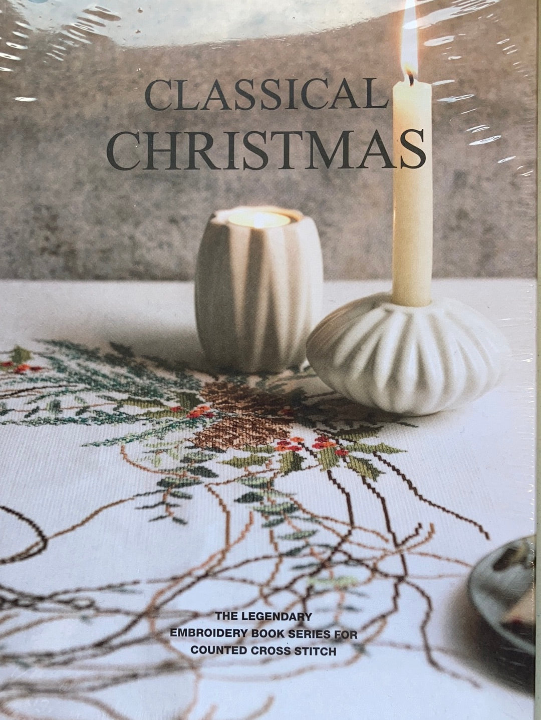 Nostalgic Christmas [Book]