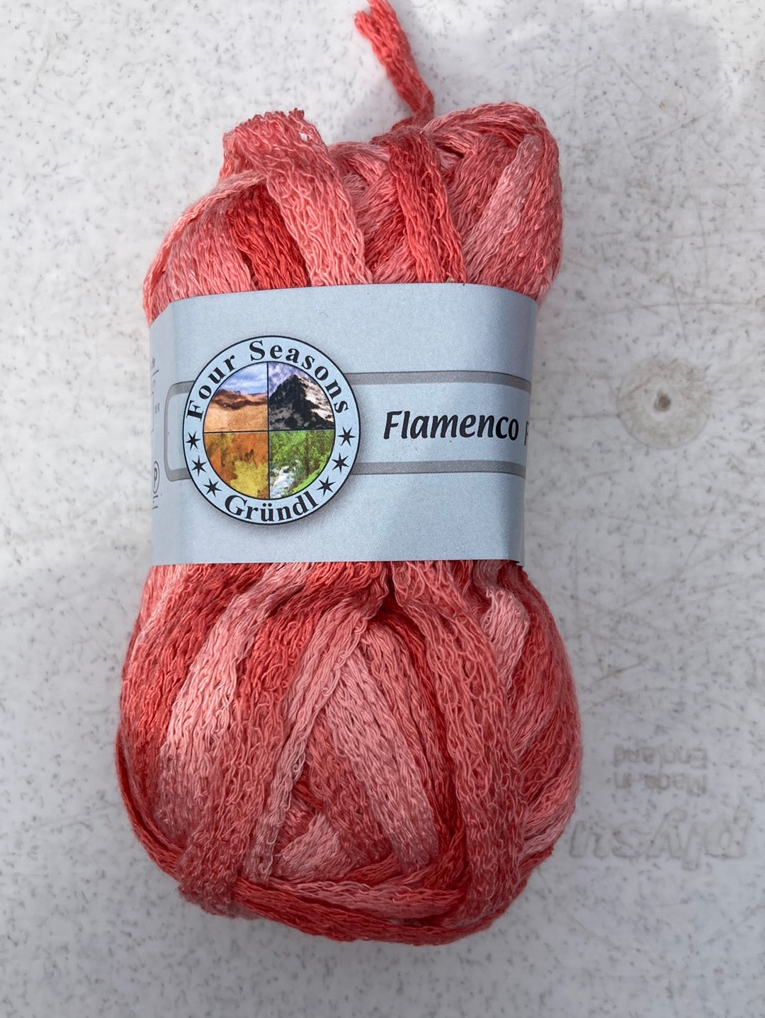 Flamenco Floating - Four Seasons Grundl