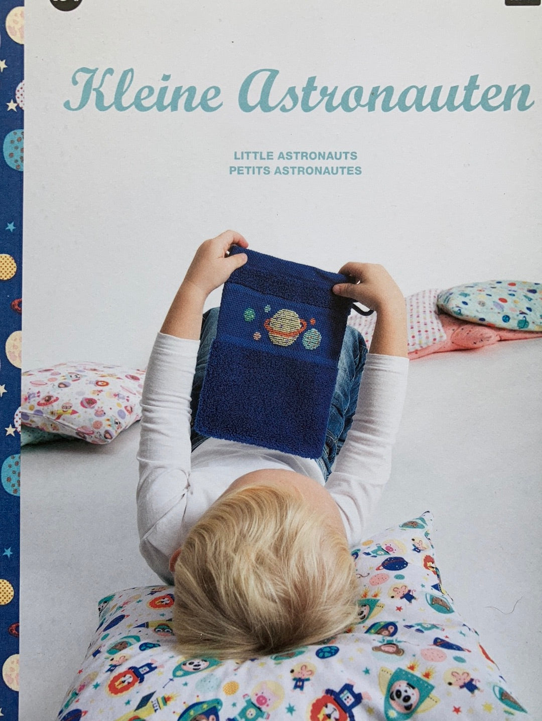 Book 154 Little Astronauts